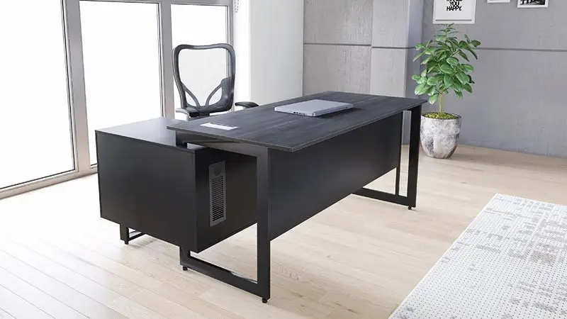 میز با پایه استیل